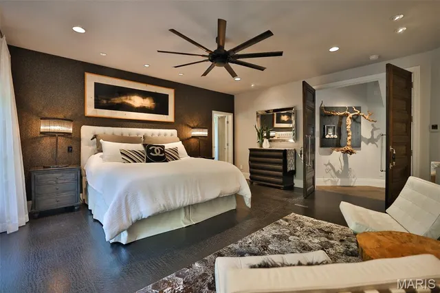 $1,495,000 | 3030 Sunset Hills Boulevard South, Edwardsville, IL 62025