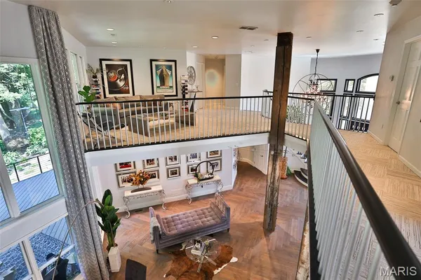 $1,375,000 | 3030 Sunset Hills Boulevard South, Edwardsville, IL 62025