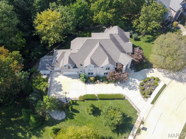 $1,495,000 | 3030 Sunset Hills Boulevard South, Edwardsville, IL 62025