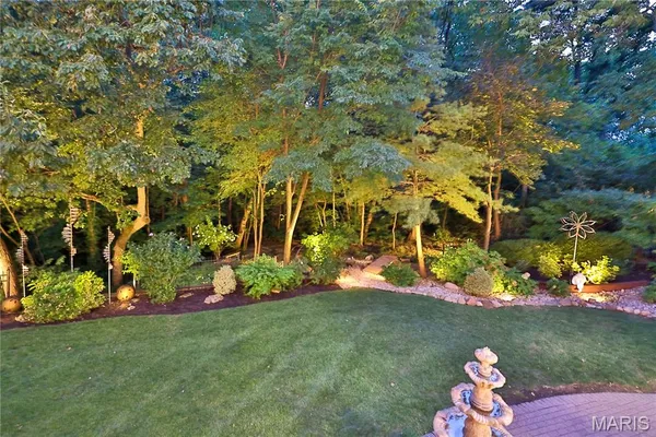 $1,375,000 | 3030 Sunset Hills Boulevard South, Edwardsville, IL 62025