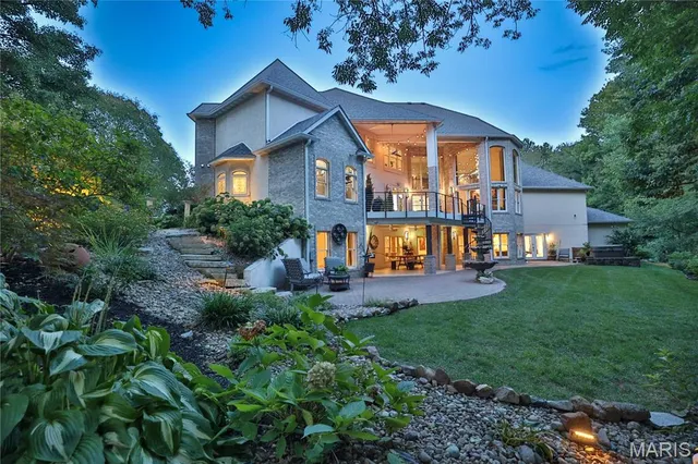 $1,495,000 | 3030 Sunset Hills Boulevard South, Edwardsville, IL 62025