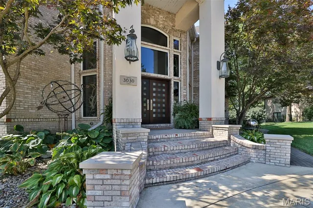 $1,495,000 | 3030 Sunset Hills Boulevard South, Edwardsville, IL 62025