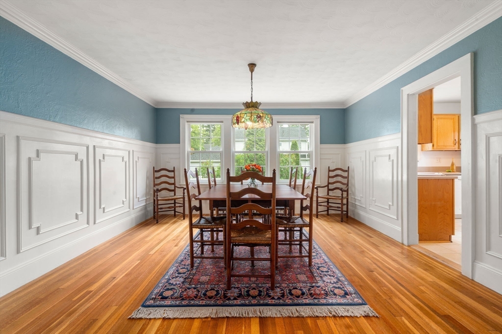 34 Pleasant Street Newton, MA 02465 - Photo 3 of 16