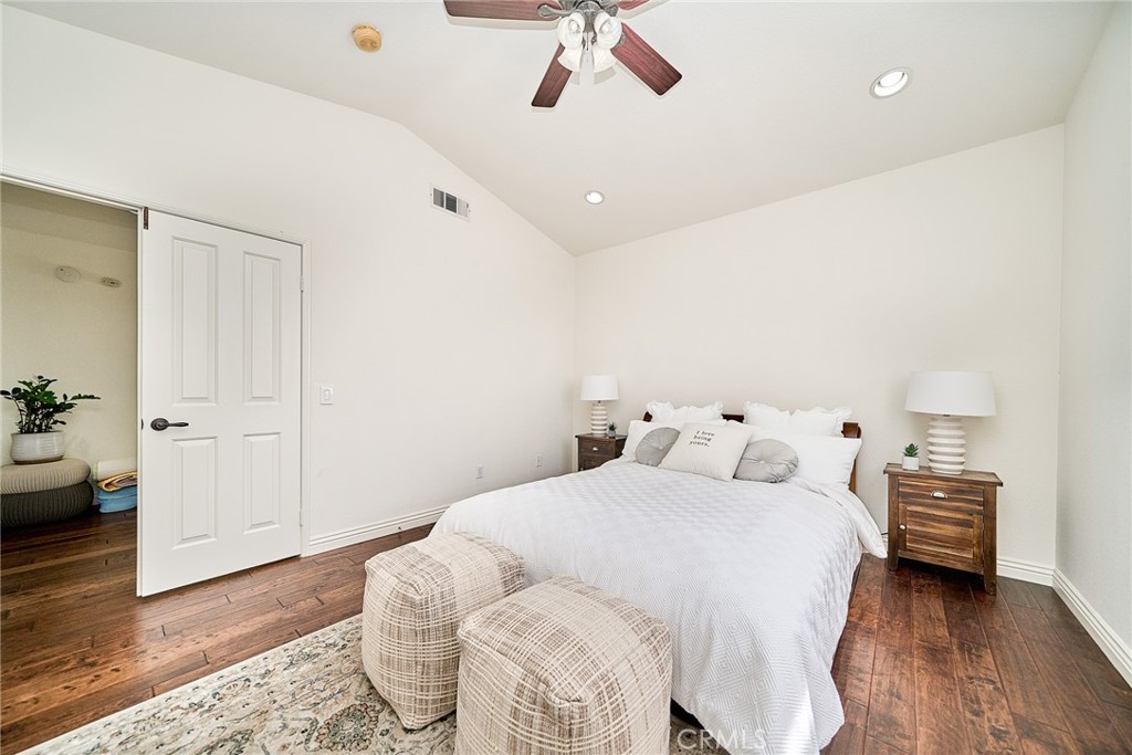 25437 Chisom Lane Stevenson Ranch, CA 91381 - Photo 23 of 62 Master Bedroom