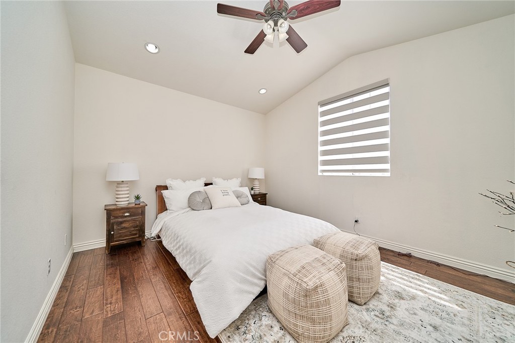 25437 Chisom Lane Stevenson Ranch, CA 91381 - Photo 26 of 62