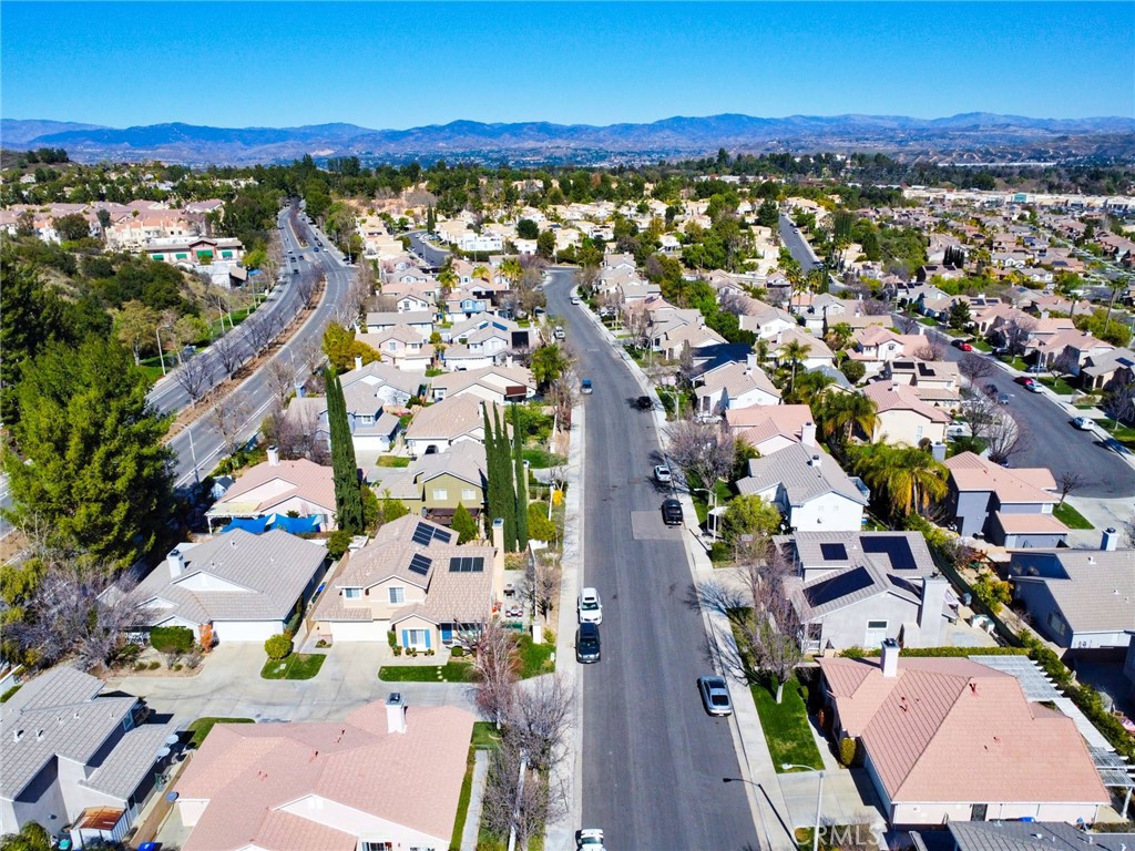 25437 Chisom Lane Stevenson Ranch, CA 91381 - Photo 59 of 62
