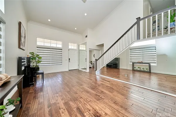 $939,000 | 25437 Chisom Lane, Stevenson Ranch, CA 91381