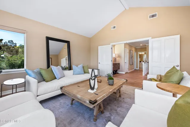 $9,750 | 1074 Deseo Avenue, Camarillo, CA 93010