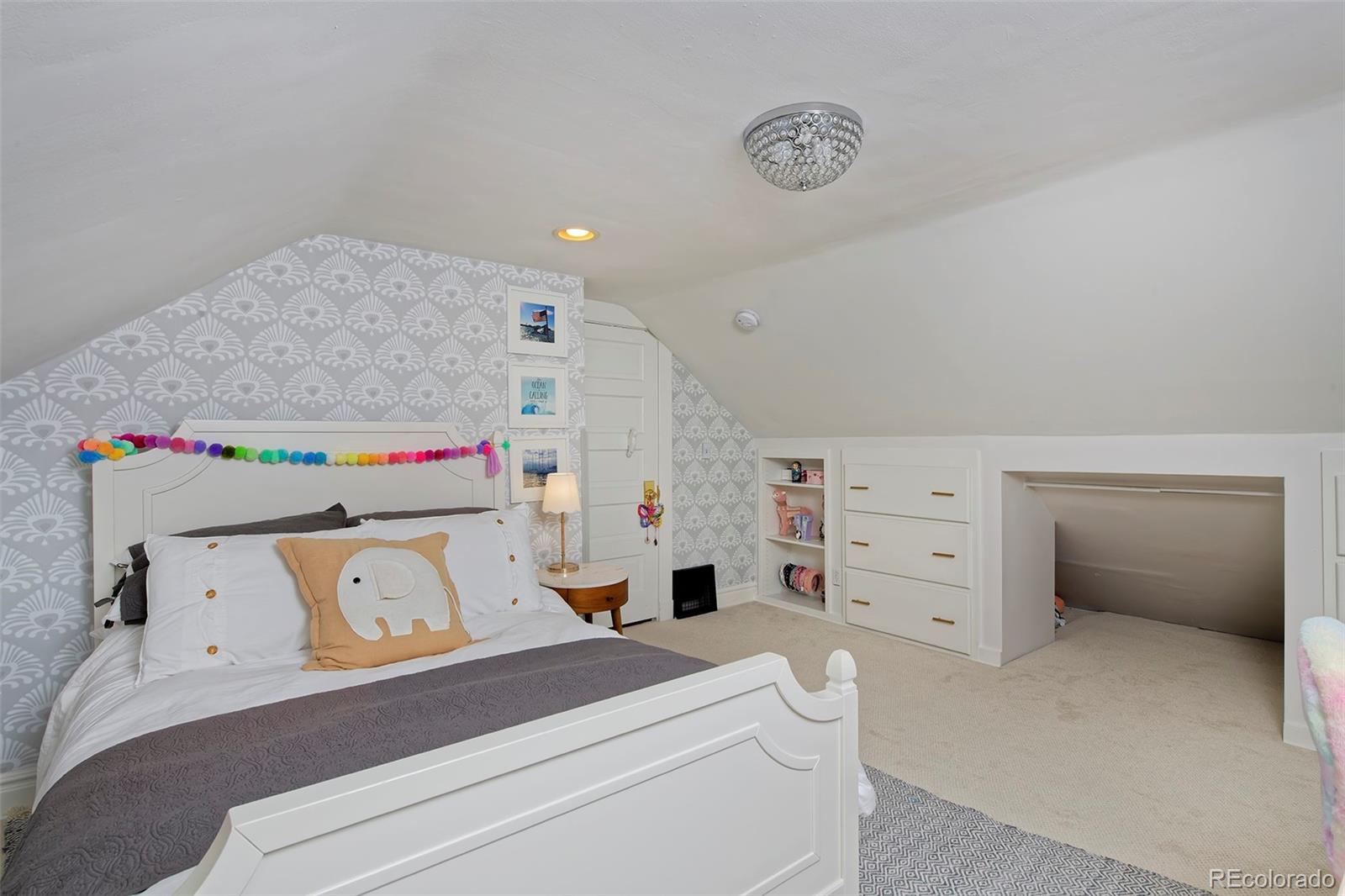 2591 Ash Street Denver, CO 80207 - Photo 30 of 48 a utility room with dryer and washer