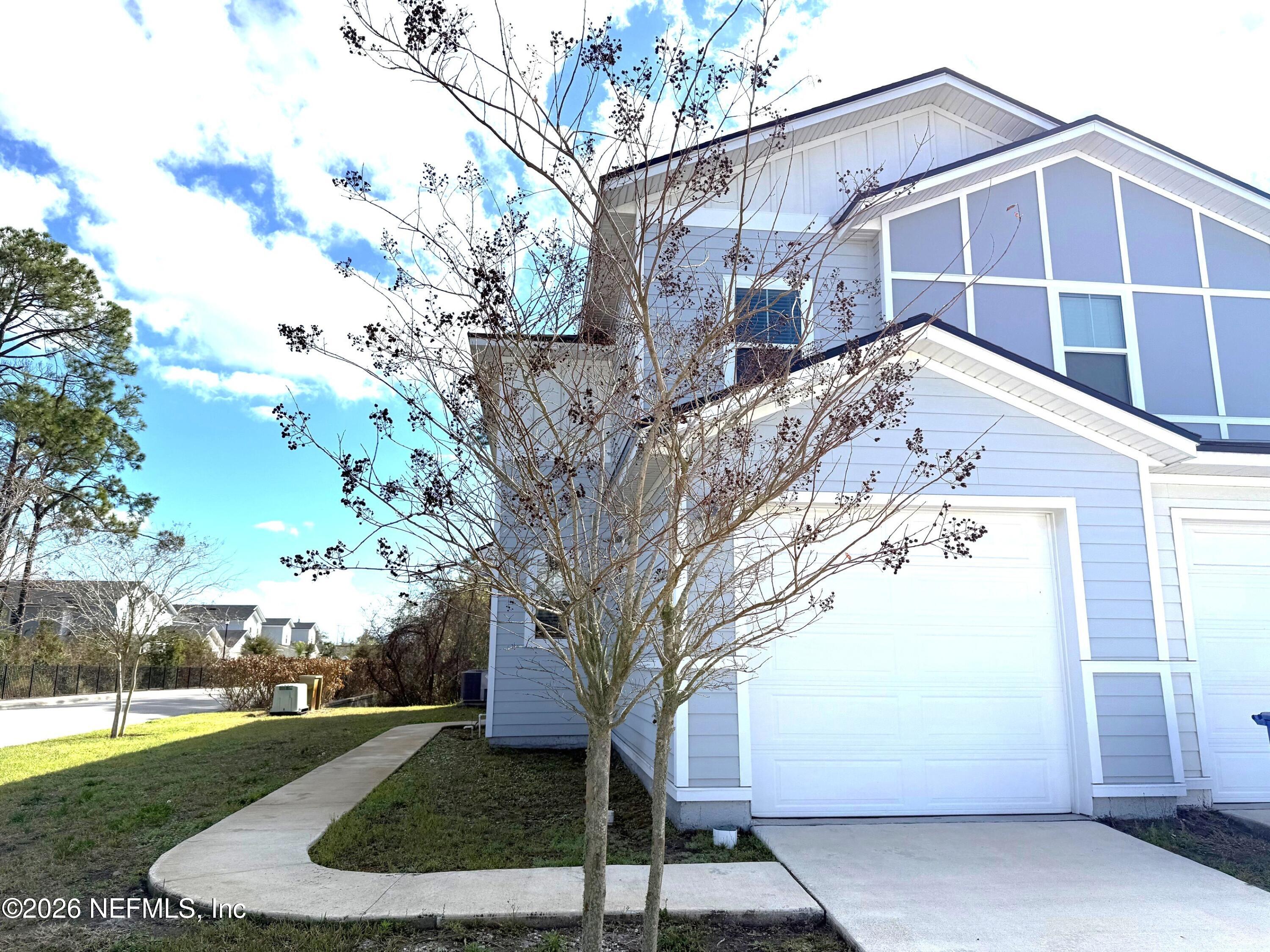 106 Ridge Lake Rd Street St. Augustine, FL 32086 - Photo 5 of 31 Front 2 new