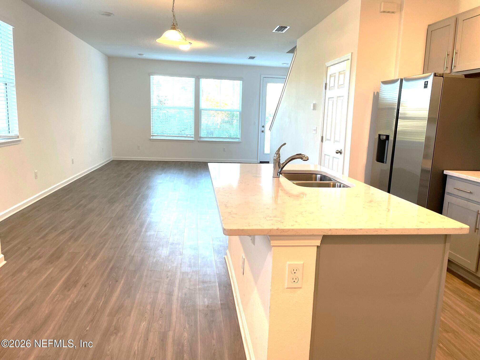 106 Ridge Lake Rd Street St. Augustine, FL 32086 - Photo 7 of 31 Kitchen and living area