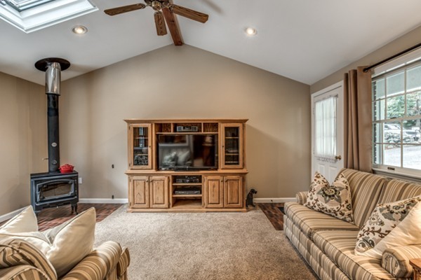259 Wood Street Lexington, MA 02421 - Photo 6 of 20 Gallery Image 6