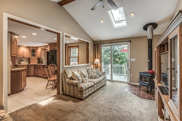 259 Wood Street Lexington, MA 02421 - Photo 7 of 20 Gallery Image 7