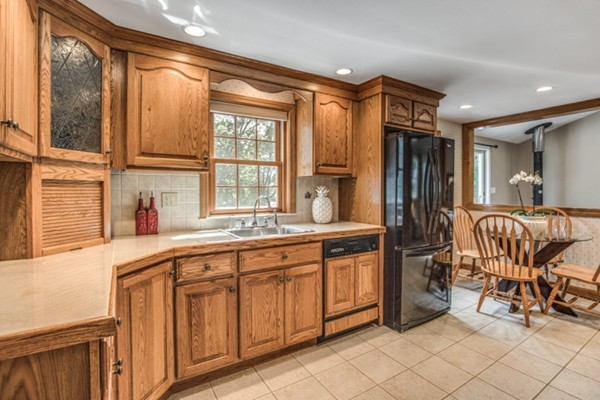 259 Wood Street Lexington, MA 02421 - Photo 10 of 20 Gallery Image 10