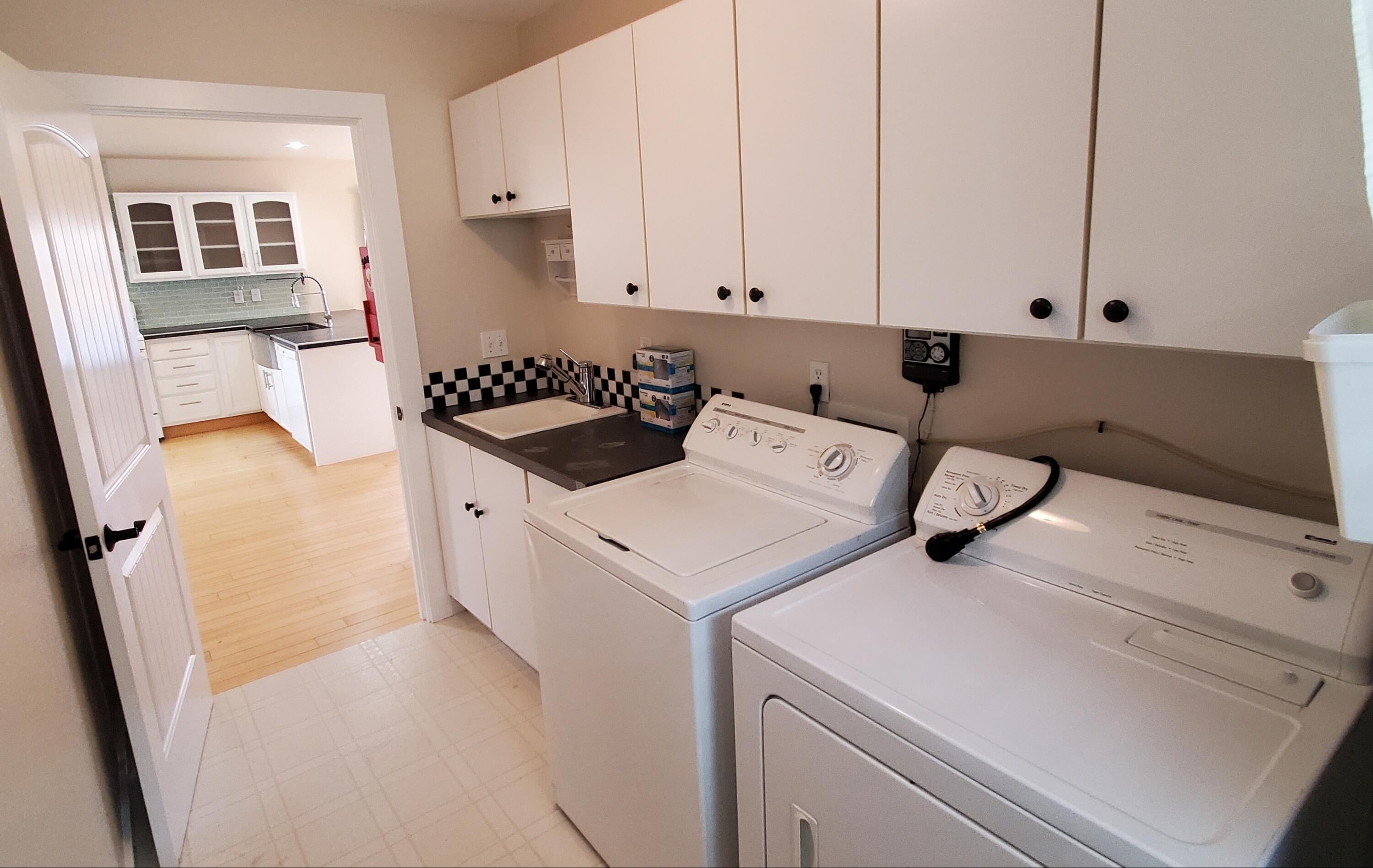 3047 Yellow Ribbon Drive, Unit 1 Bend, OR 97701 - Photo 15 of 38 20230419_232227