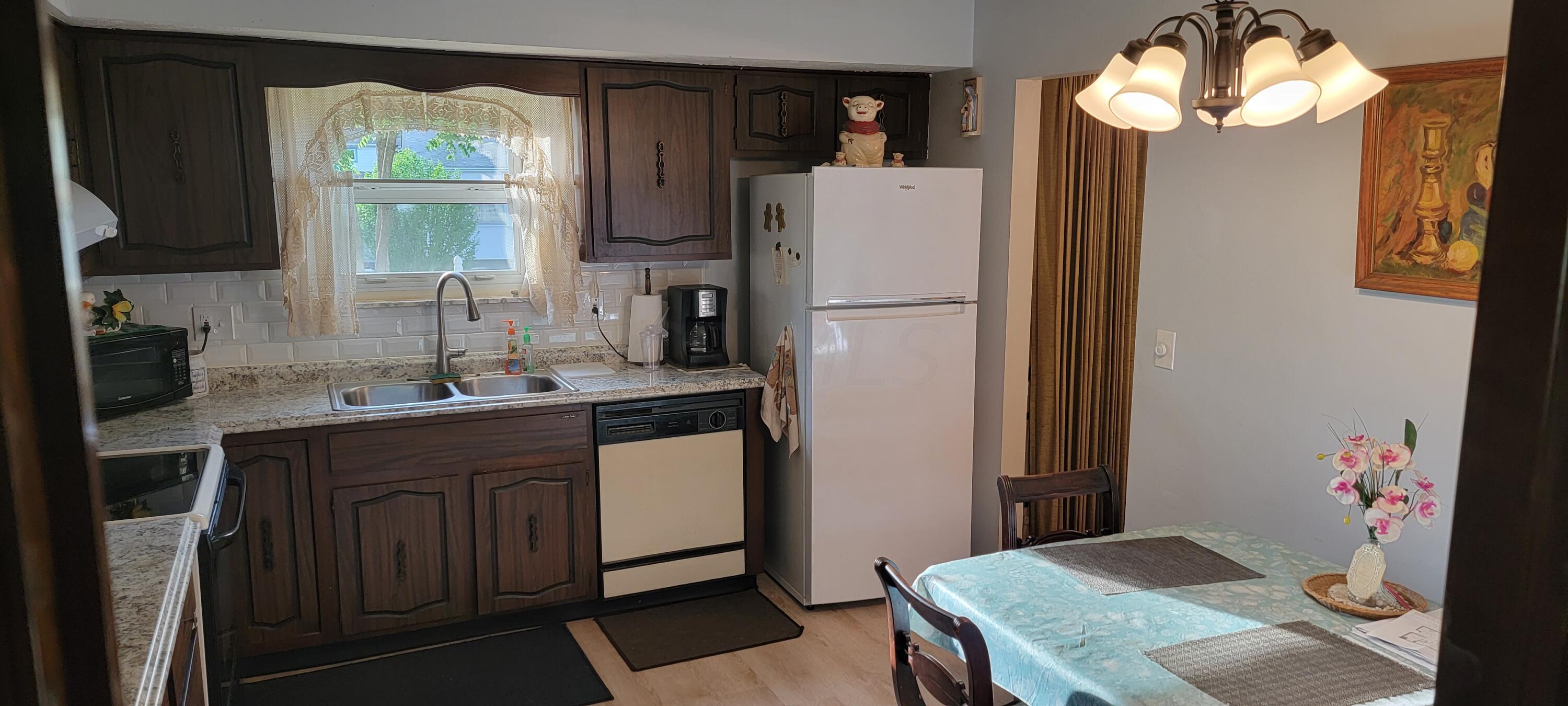 6105 Sandgate Road Columbus, OH 43229 - Photo 9 of 28 Kitchen Area