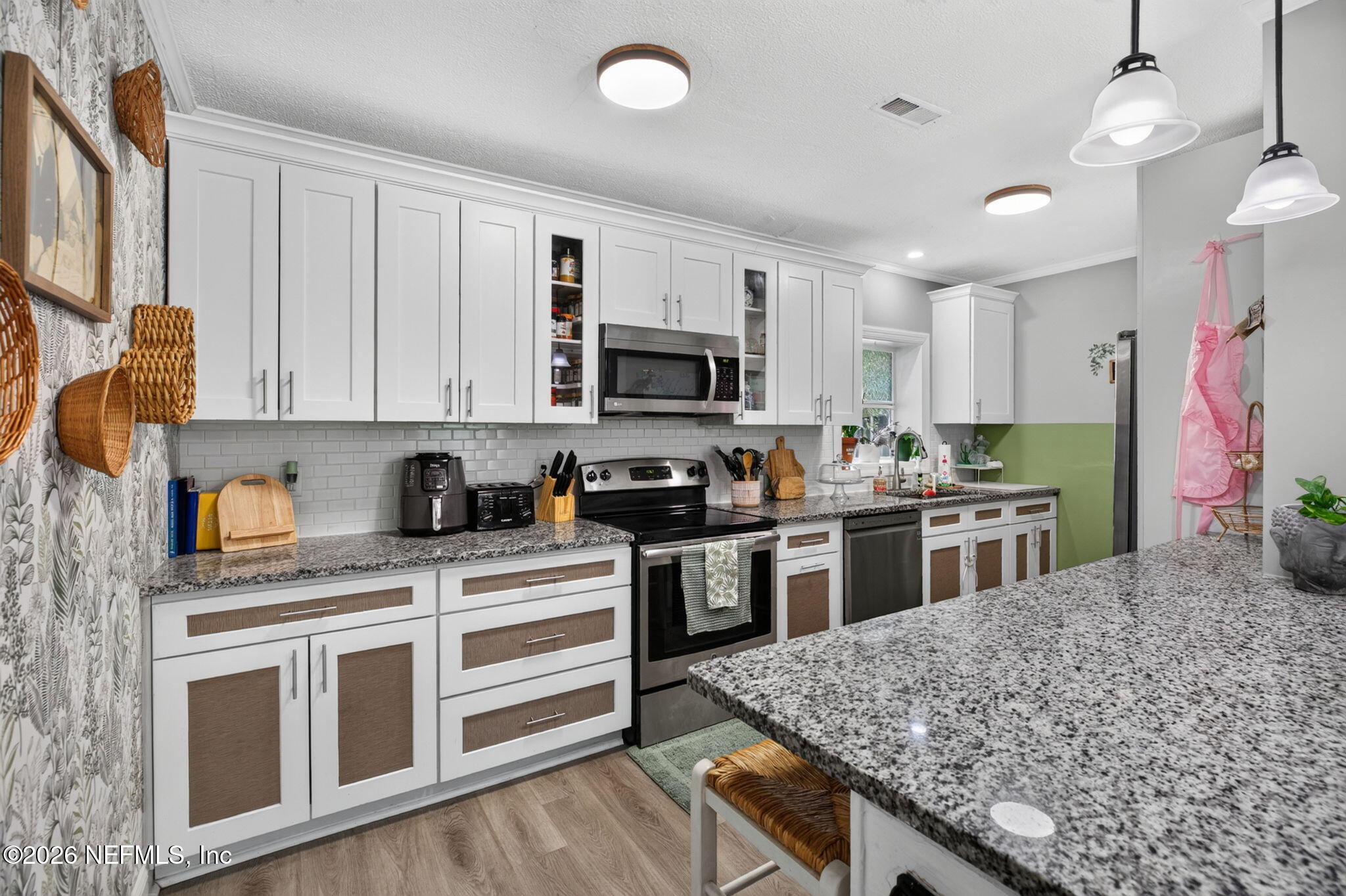 1212 Crestfield Road Jacksonville, FL 32205 - Photo 11 of 60 White Shaker Cabinets