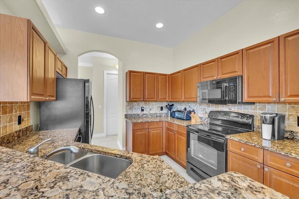 1410 Yakutat Road North Port, FL 34287 - Photo 13 of 62