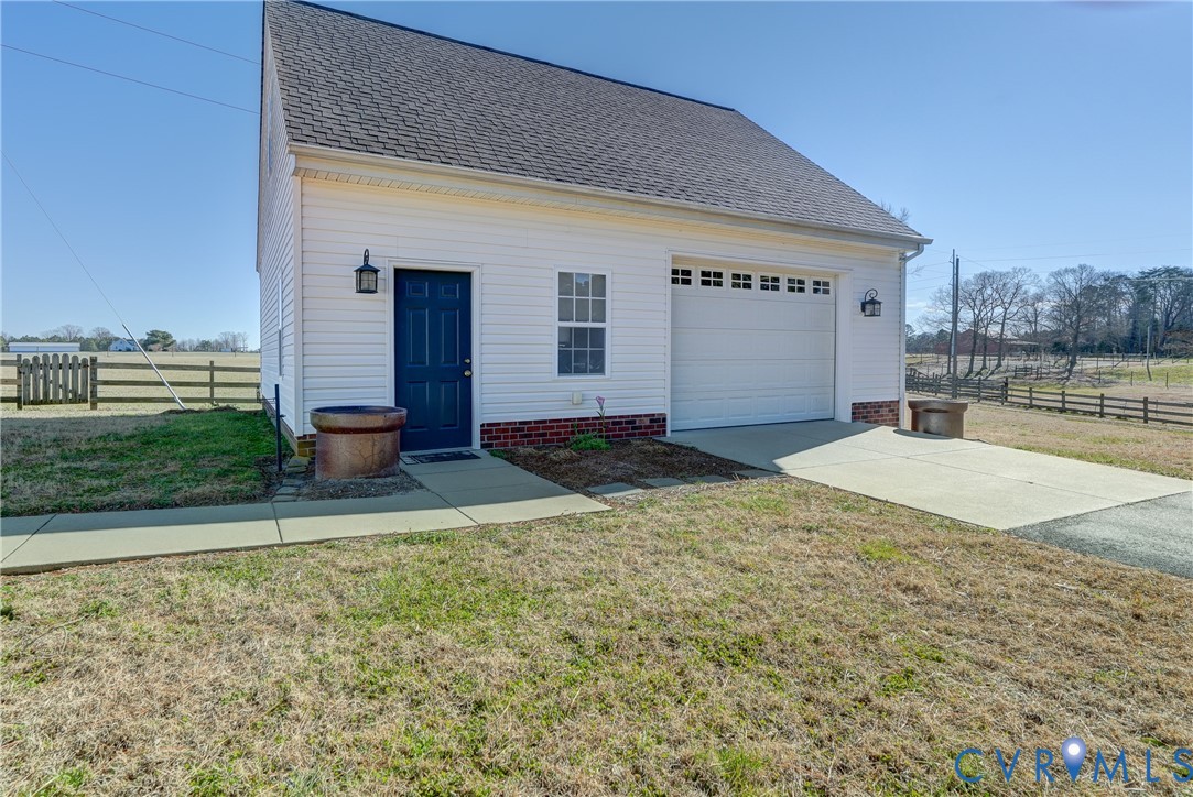 2426 Howerton Road Dunnsville, VA 22454 - Photo 12 of 50