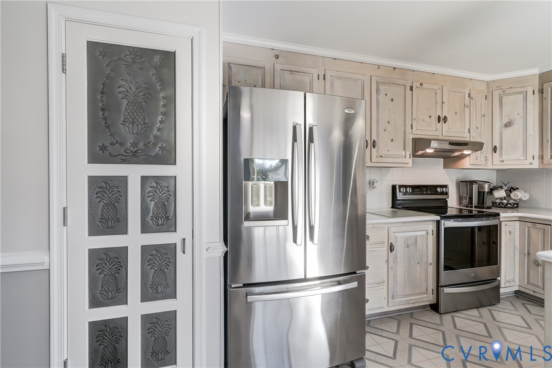 2426 Howerton Road Dunnsville, VA 22454 - Photo 22 of 50