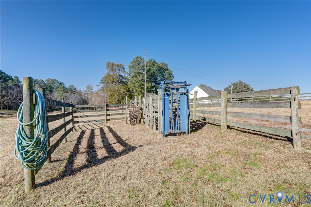 2426 Howerton Road Dunnsville, VA 22454 - Photo 43 of 50