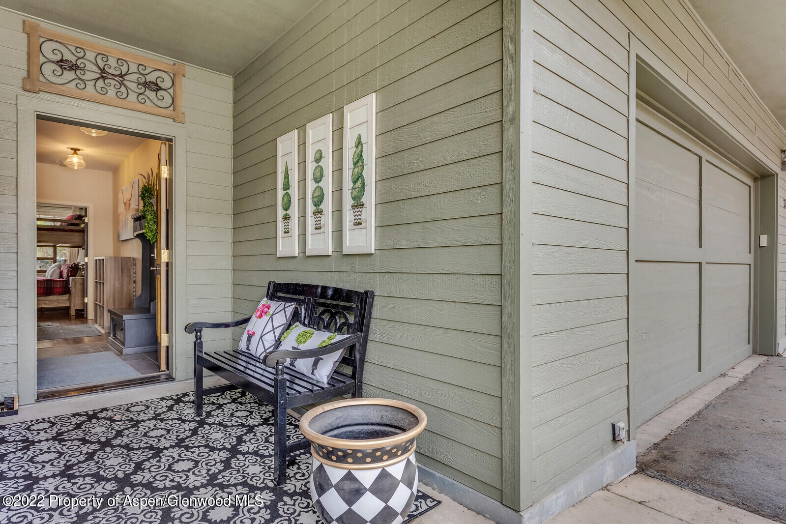 712 Evans Court Basalt, CO 81621 - Photo 3 of 29 a bathroom with a toilet
