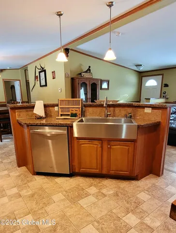 $370,000 | 81 Wachter Boulevard, Durham, NY 12413