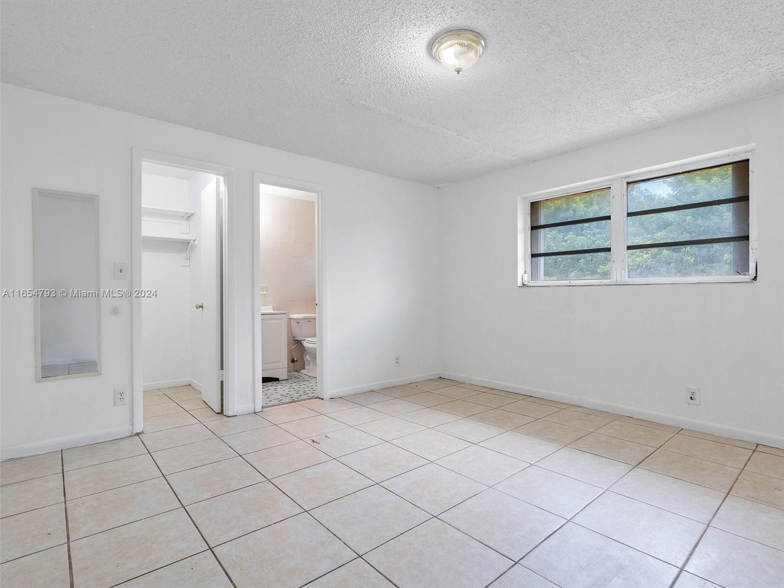 35 Southwest 9th Street Hallandale Beach, FL 33009 - Photo 22 of 48