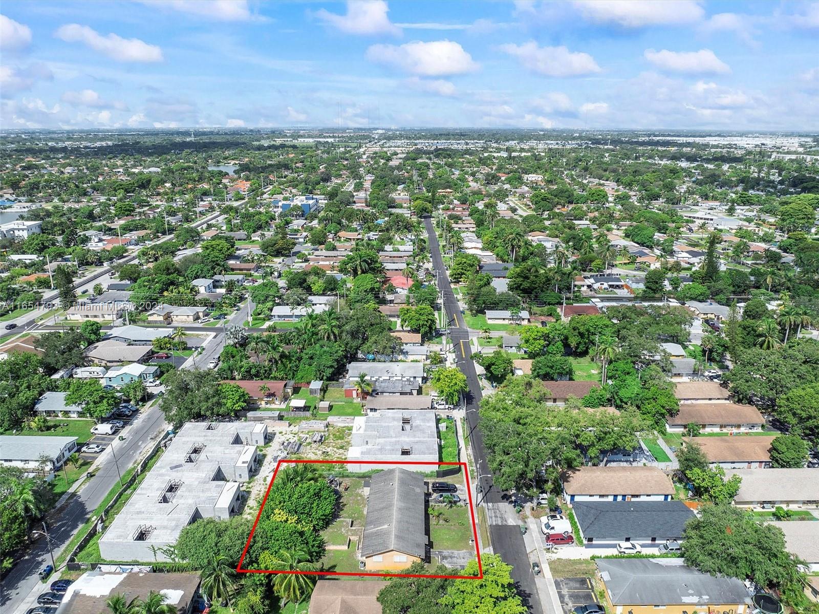 35 Southwest 9th Street Hallandale Beach, FL 33009 - Photo 44 of 48