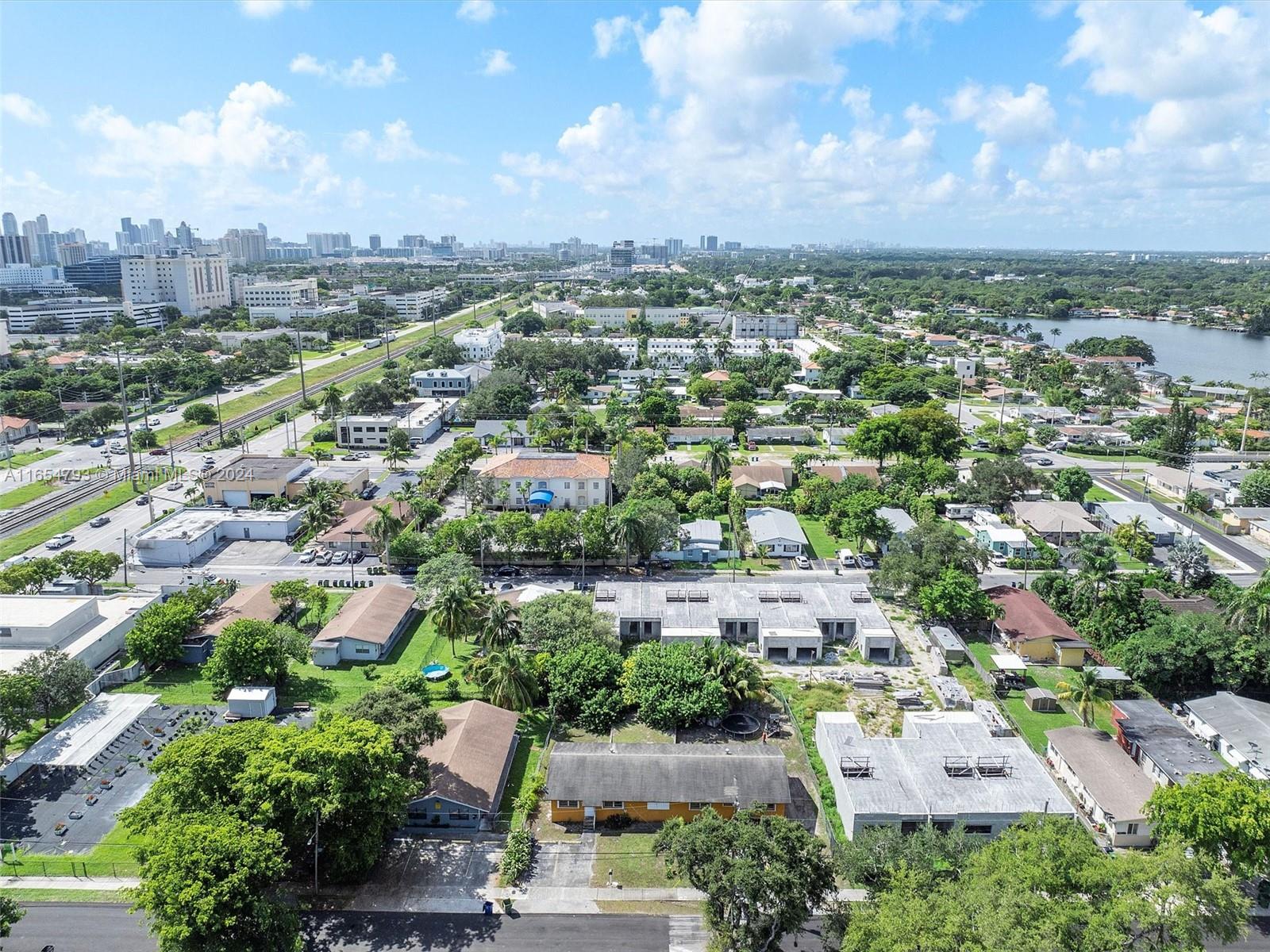 35 Southwest 9th Street Hallandale Beach, FL 33009 - Photo 47 of 48