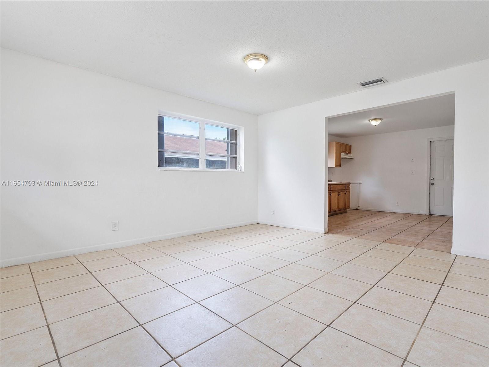35 Southwest 9th Street Hallandale Beach, FL 33009 - Photo 8 of 48