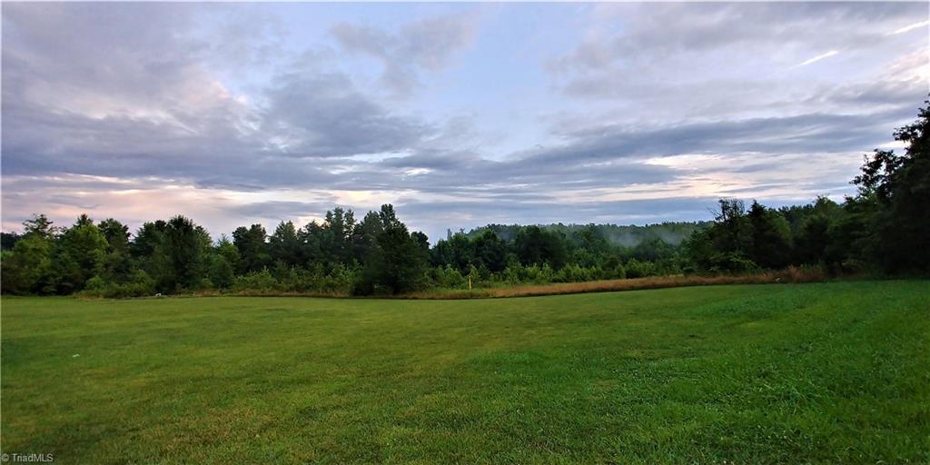 920 County Line Road Reidsville, NC 27320 - Photo 7 of 17 Gallery Image 7