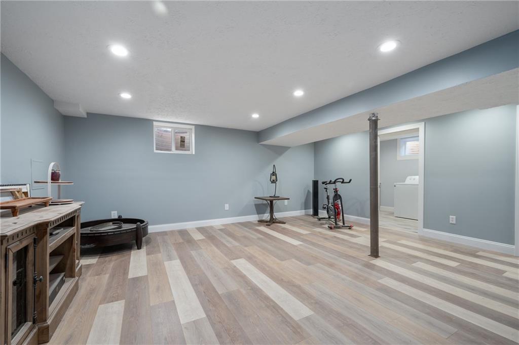 783 Center Road Pittsburgh, PA 15239 - Photo 18 of 25 Gallery Image 18