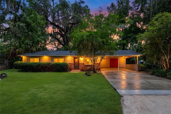 $299,900 | 1915 Northwest 42nd Place, Gainesville, FL 32605