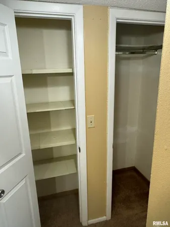 $750 | 400 North 5th Street, Unit 10, Eldridge, IA 52748