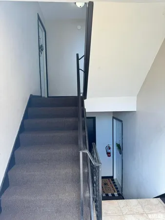 $750 | 400 North 5th Street, Unit 10, Eldridge, IA 52748