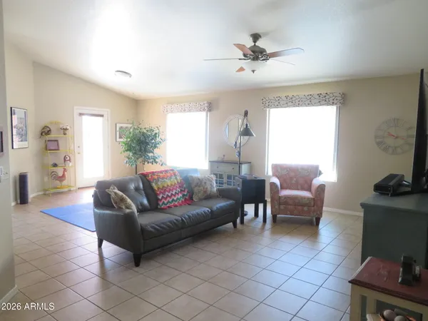 $304,900 | 977 Montrose Avenue, Sierra Vista, AZ 85635