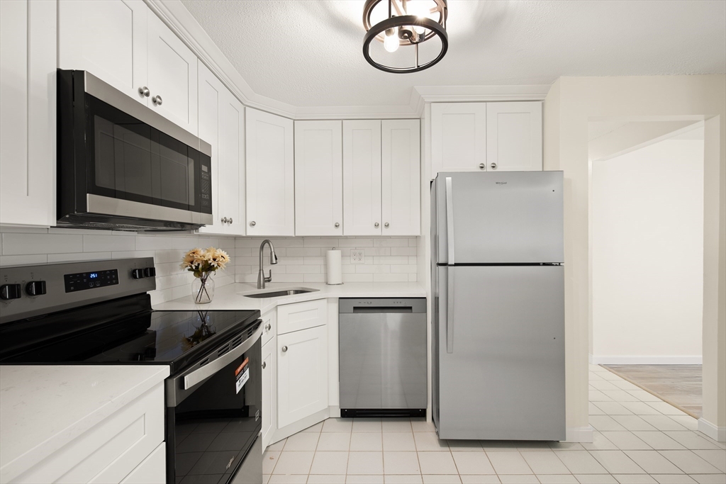 390 Great Road, Unit B16 Acton, MA 01720 - Photo 17 of 36