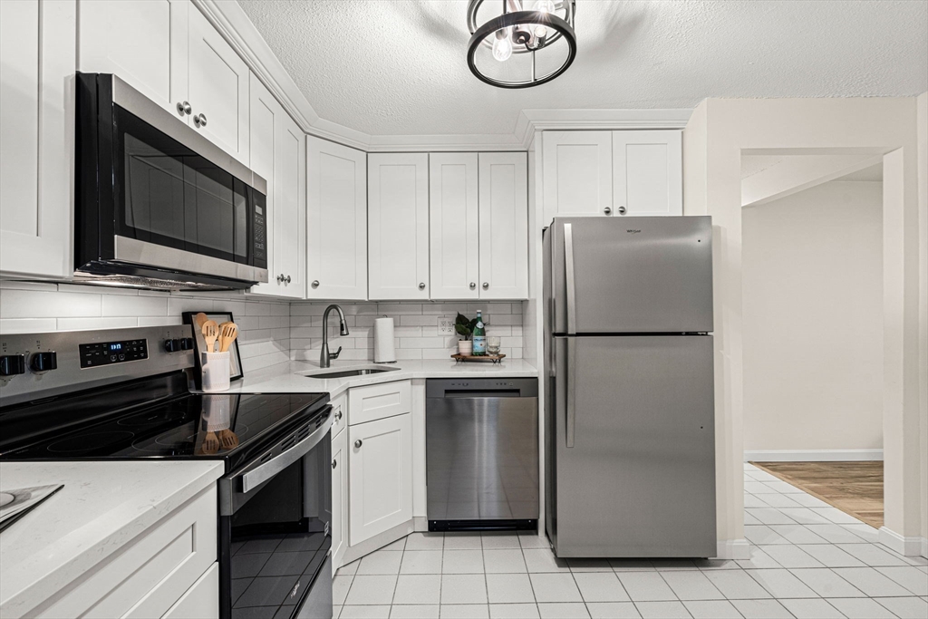 390 Great Road, Unit B16 Acton, MA 01720 - Photo 17 of 35