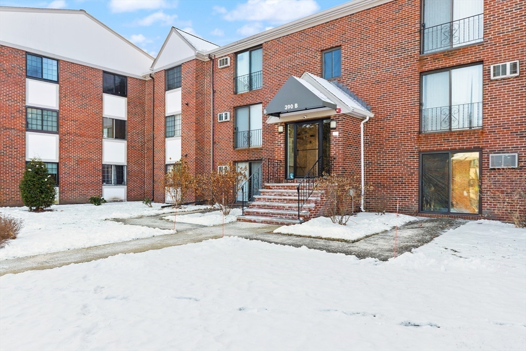 390 Great Road, Unit B16 Acton, MA 01720 - Photo 8 of 35