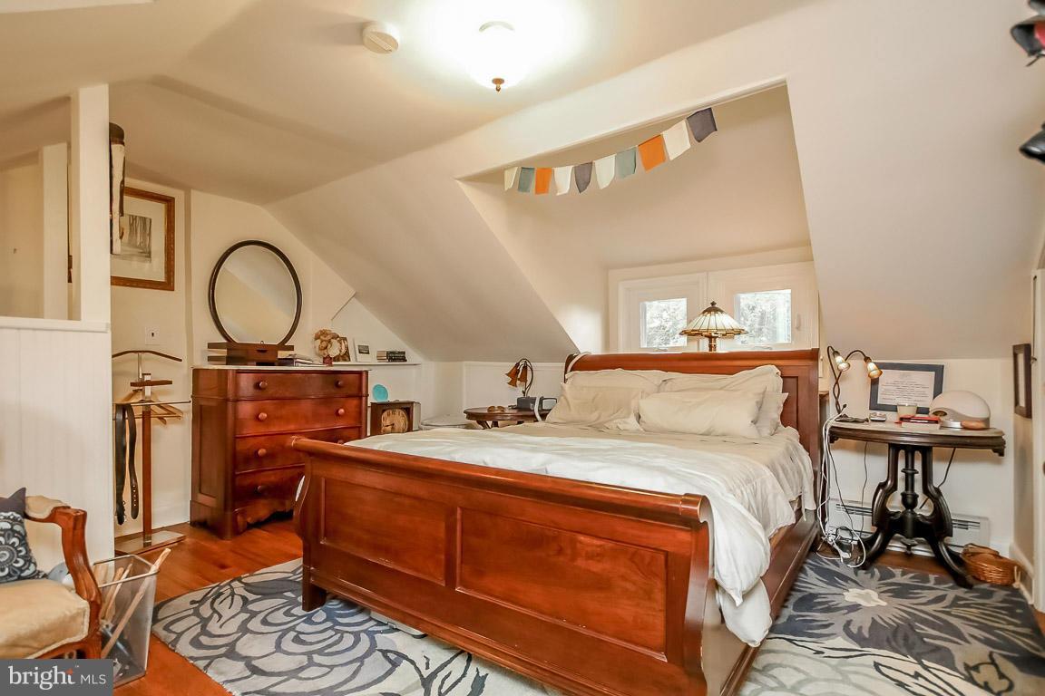 614 St Johns Road Baltimore, MD 21210 - Photo 17 of 28 Bedroom (Master)