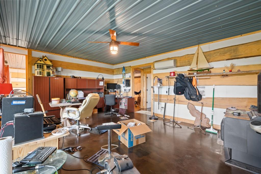 1688 Mulberry Circle Jasper, GA 30143 - Photo 40 of 90 a view of a room with lots of gym equipment
