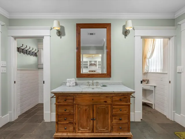 $2,295,000 | 3100 Trails End Lane, Brenham, TX 77833