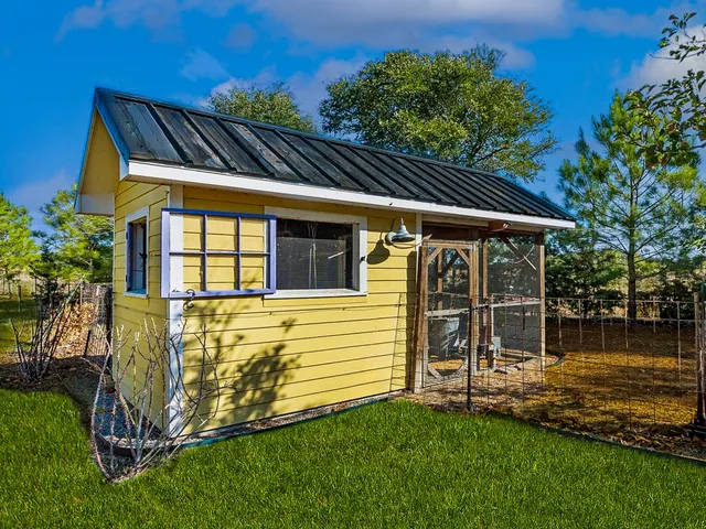 $2,295,000 | 3100 Trails End Lane, Brenham, TX 77833