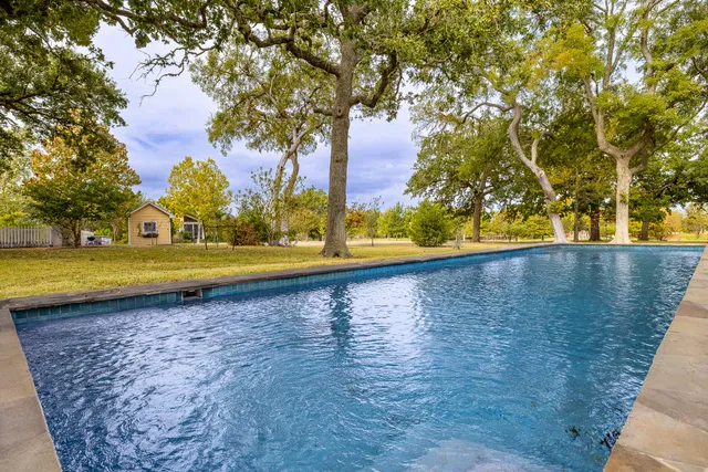 $2,295,000 | 3100 Trails End Lane, Brenham, TX 77833
