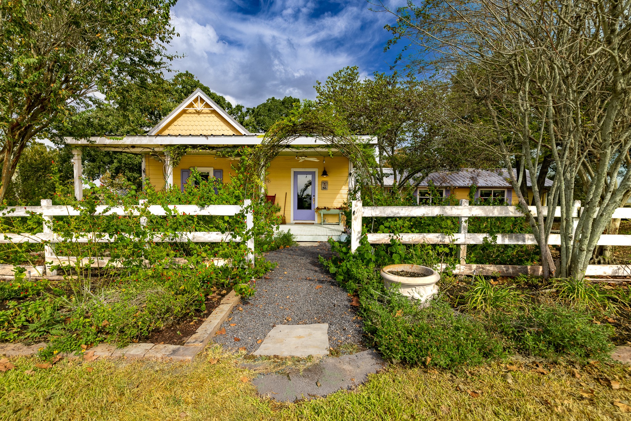 3100 Trails End Lane Brenham, TX 77833 - Photo 5 of 50 a front view of a house with a yard