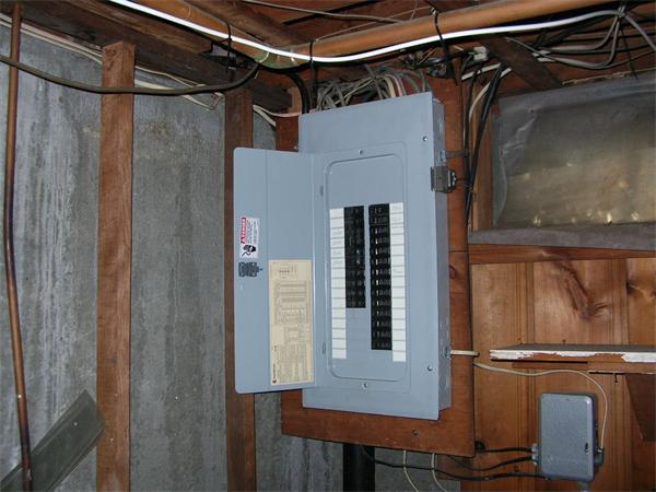 20 Lodgehill Road Boston, MA 02136 - Photo 13 of 14 Gallery Image 13