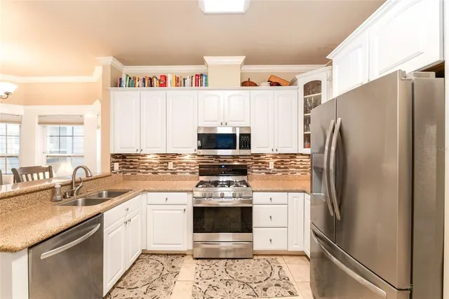 $520,000 | 5008 Northwest 10th Place, Gainesville, FL 32605