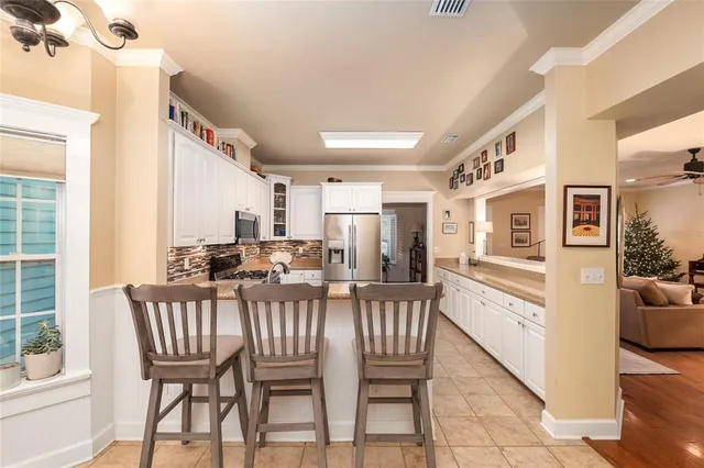 $520,000 | 5008 Northwest 10th Place, Gainesville, FL 32605