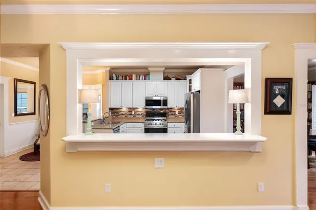 $520,000 | 5008 Northwest 10th Place, Gainesville, FL 32605